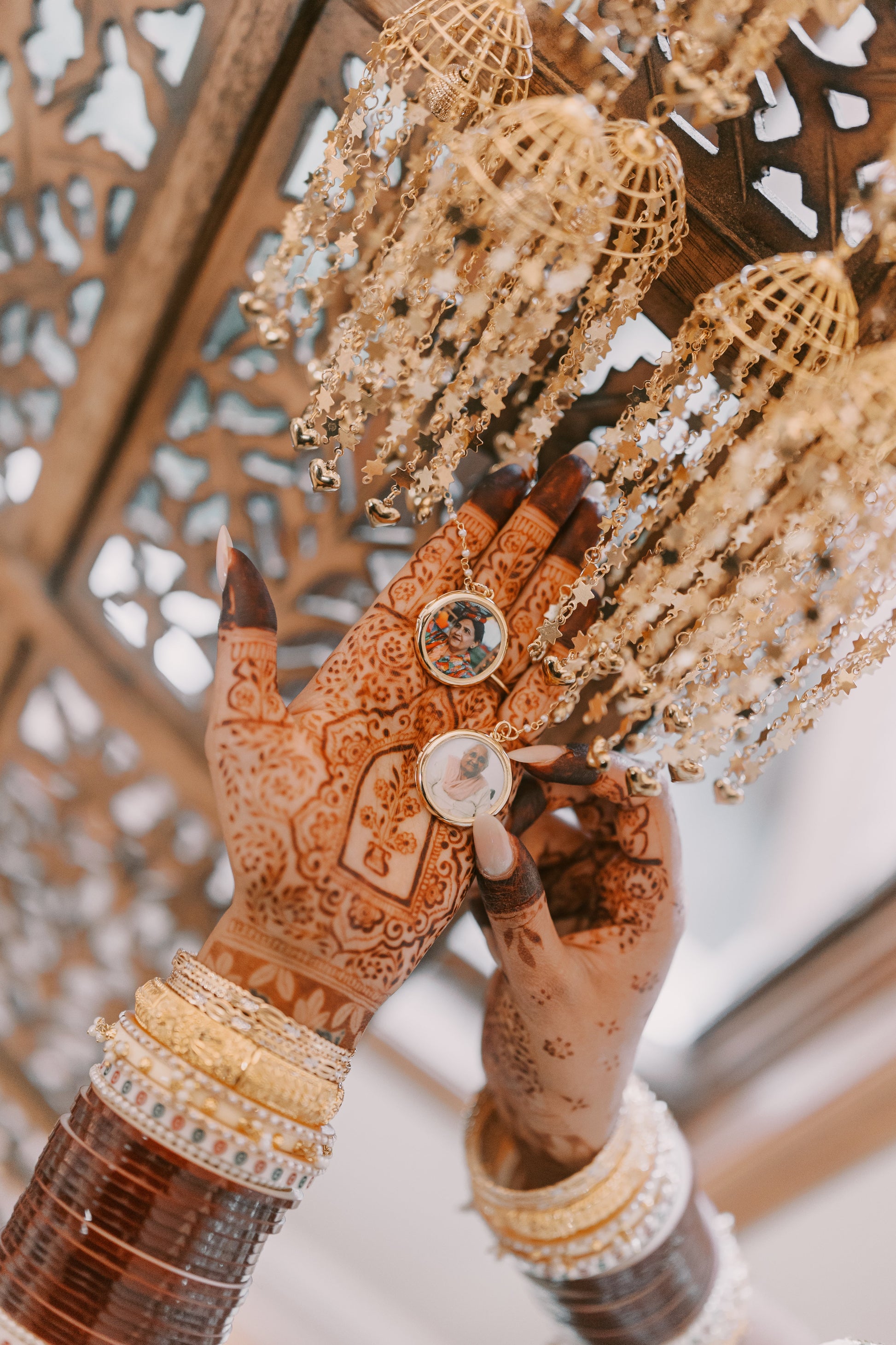 Farishta Frames - Jewelry image 2
