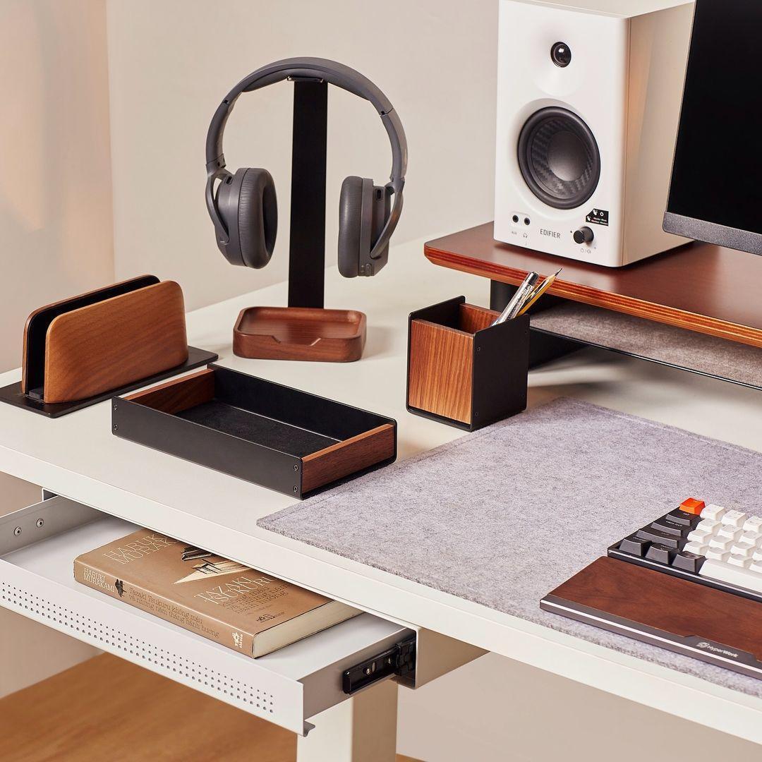 Headphone Stand | Workspace - Gadgets image 5