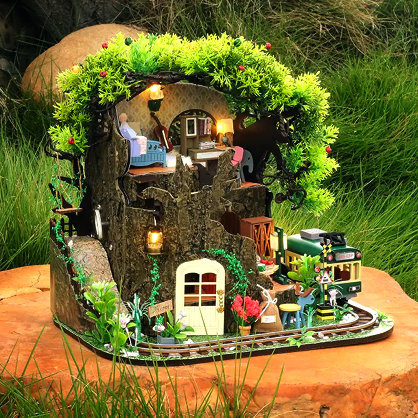 Forest Secret House - Toys & Games image 2