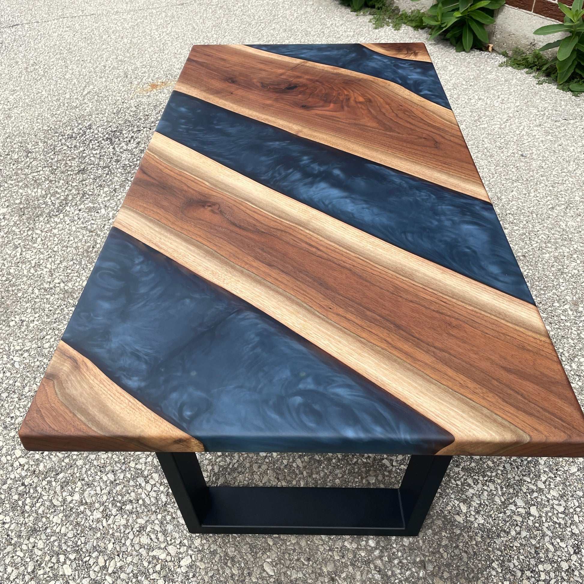 Walnut River Coffee Table - Furniture image 5