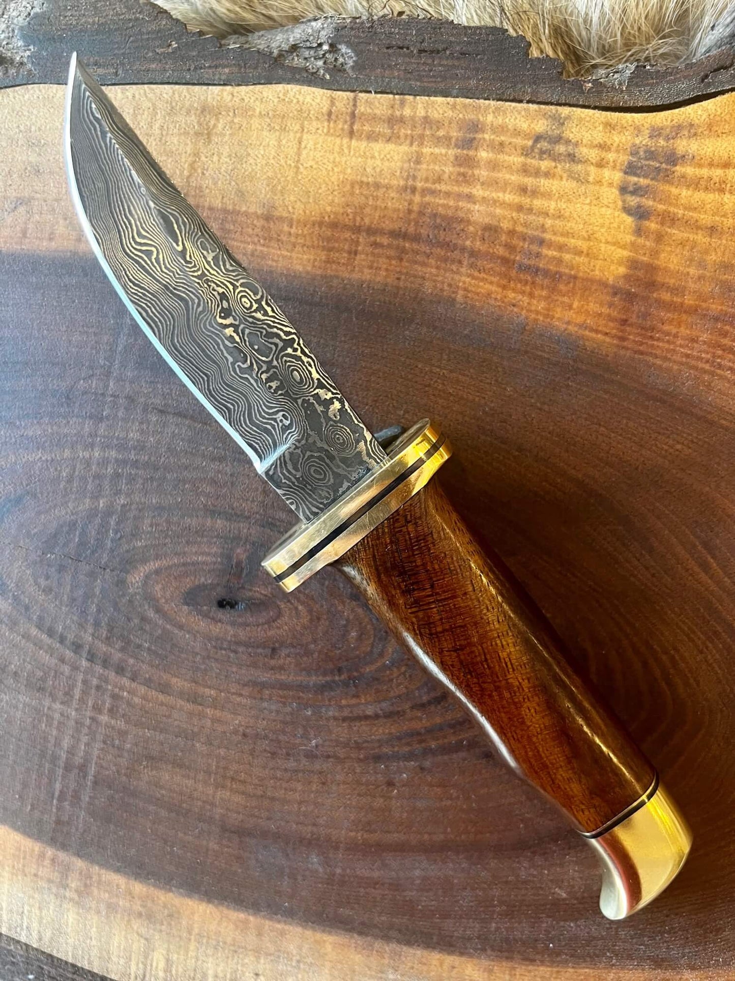 8 inch Hunting Knife With Rosewood - Apparel image 4