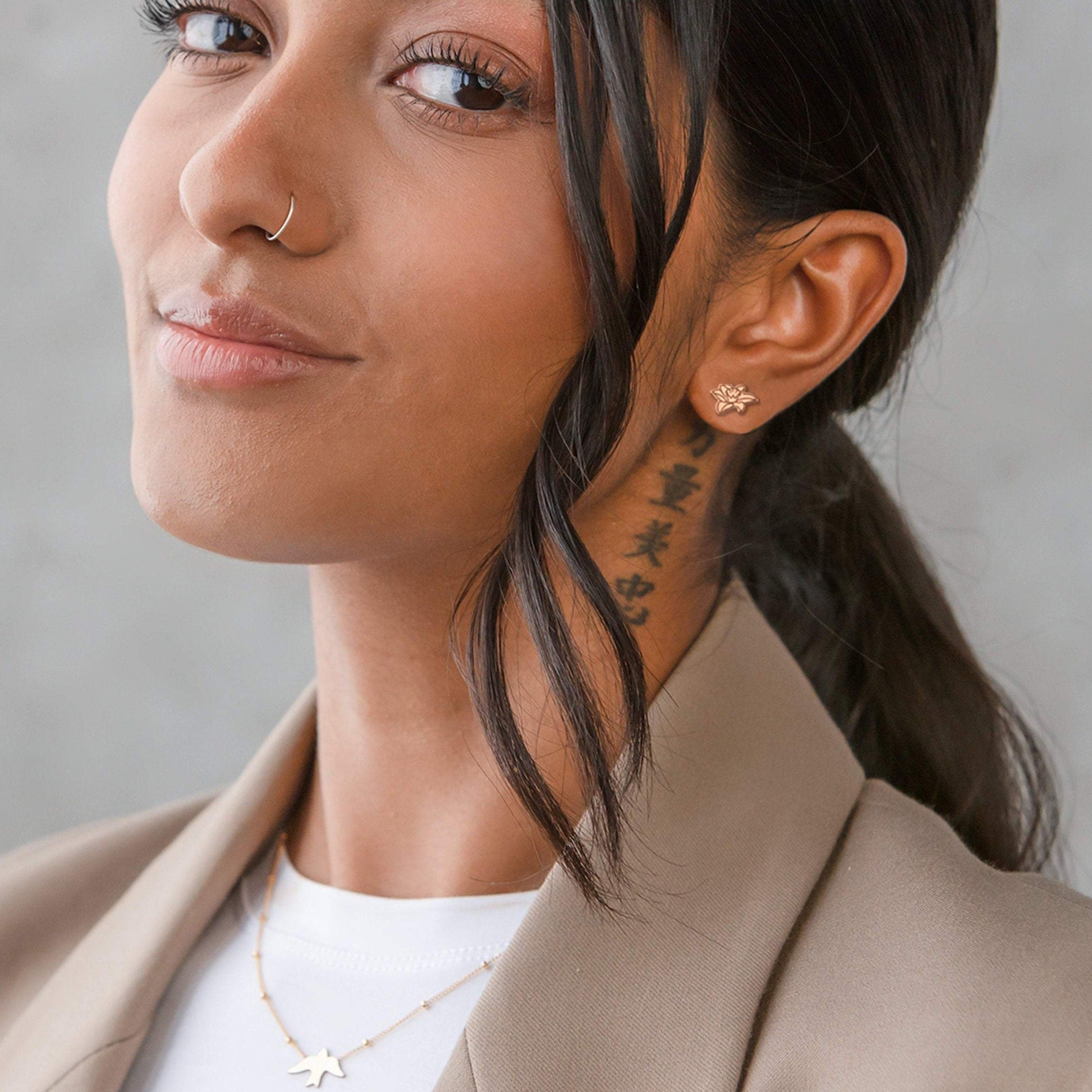 Birth Flower Earring - Jewelry image 2