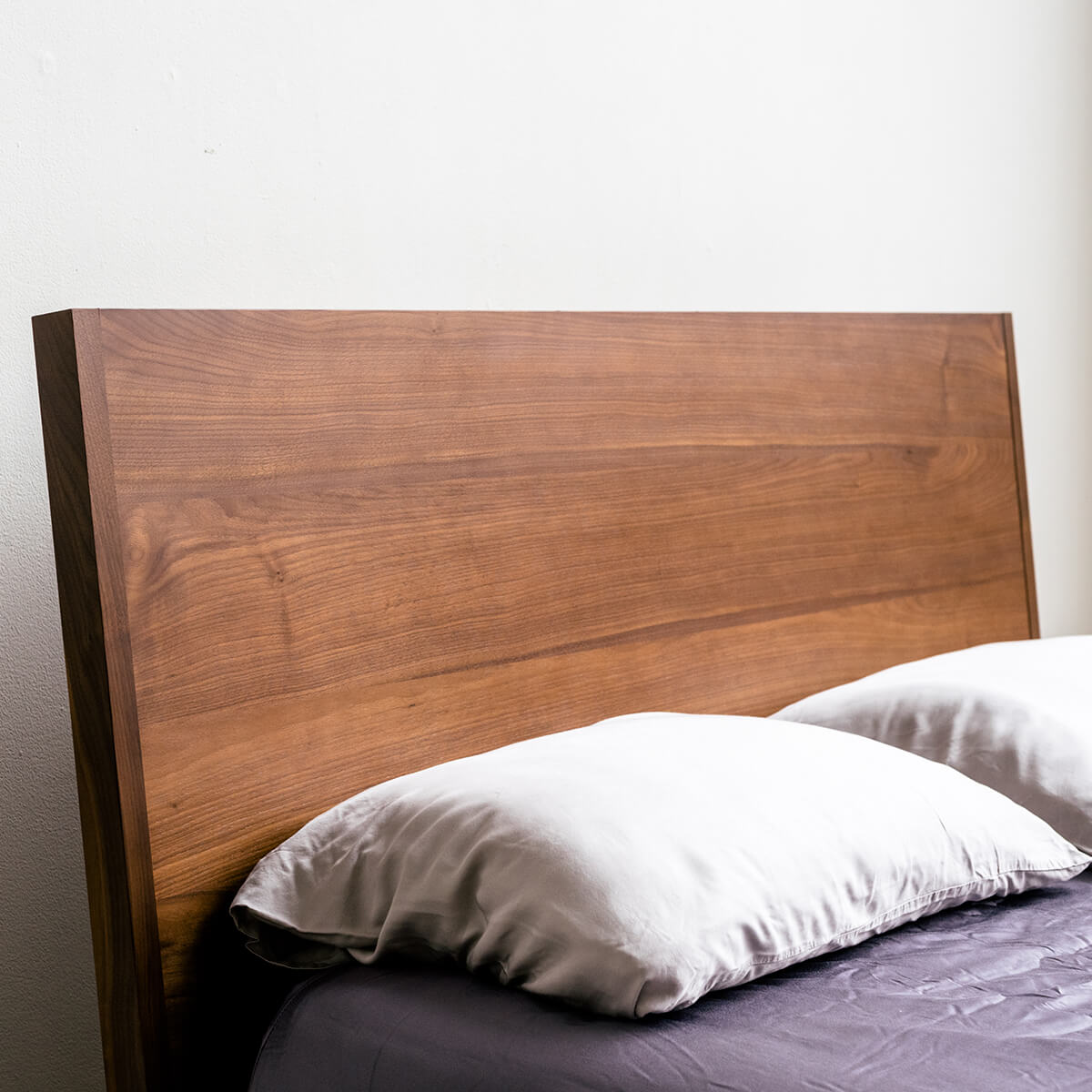 Joey - Walnut Storage Bed - Furniture image 17
