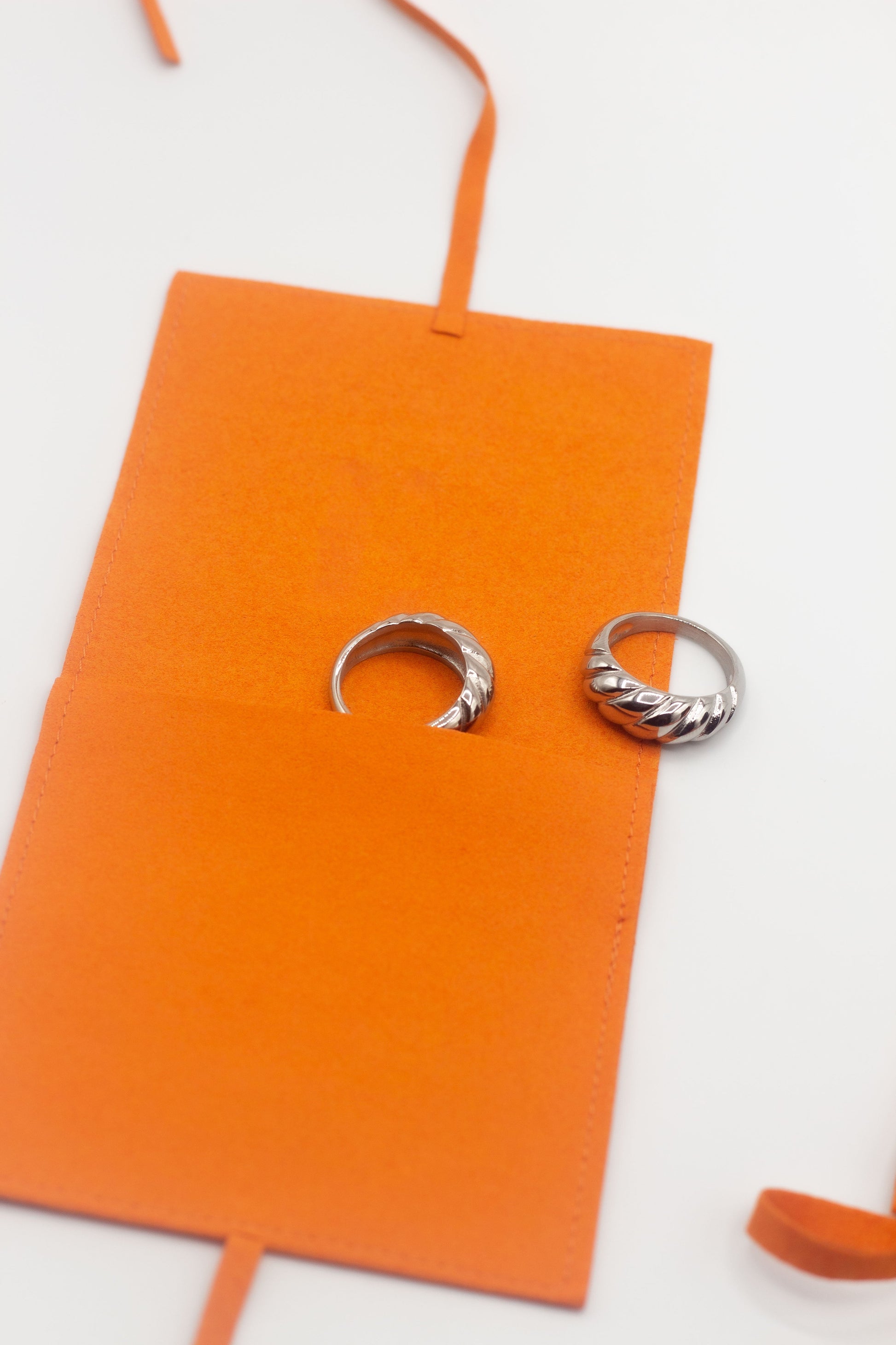 Thick Croissant Rings - Jewelry image 9