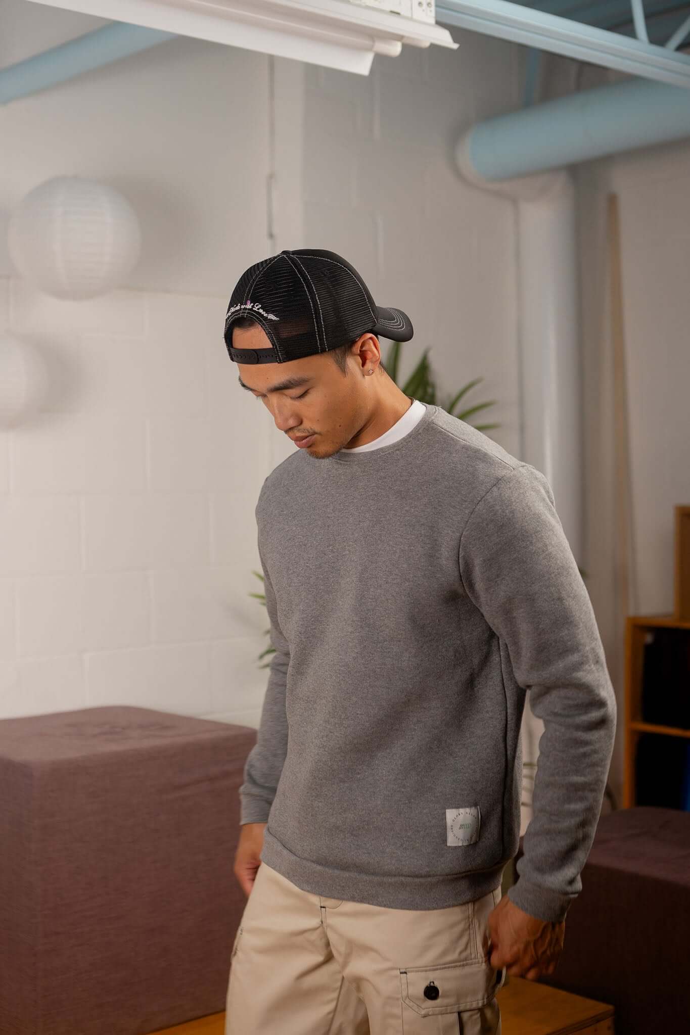 Regular Crewneck DIY Kit - Apparel image 3