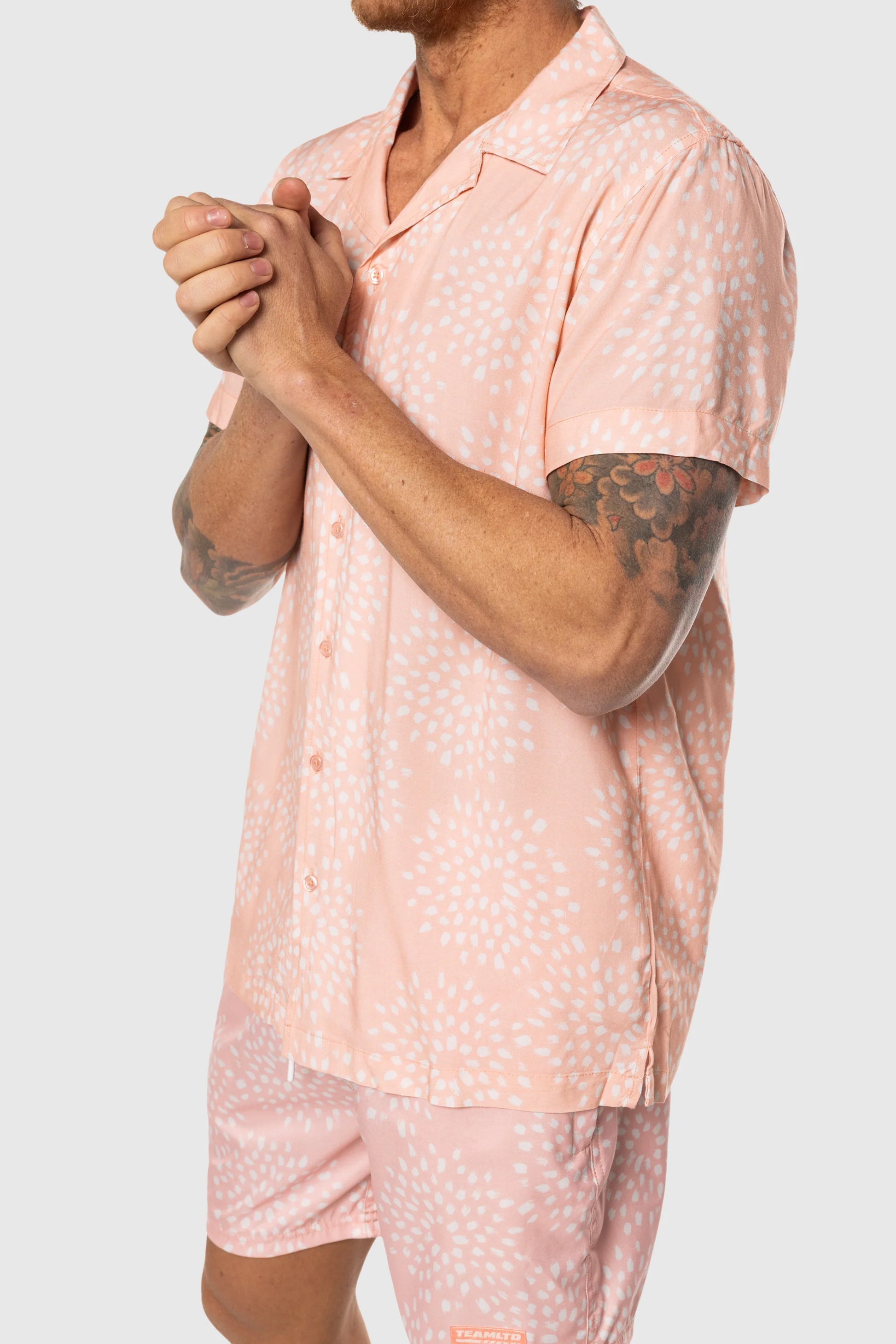 Sunburst Vice Set - Apparel image 4