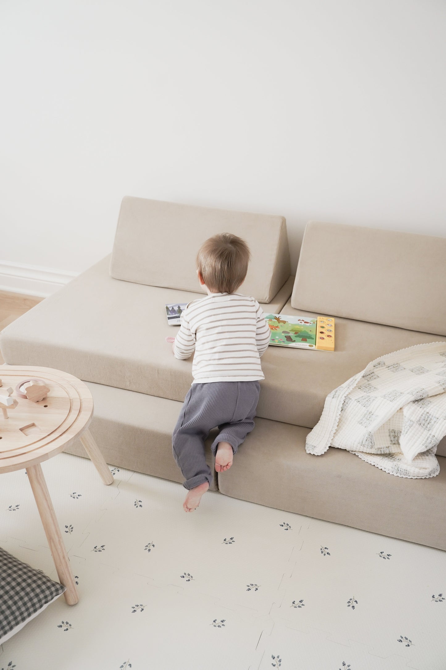 Kiddie Couch - Misc image 31