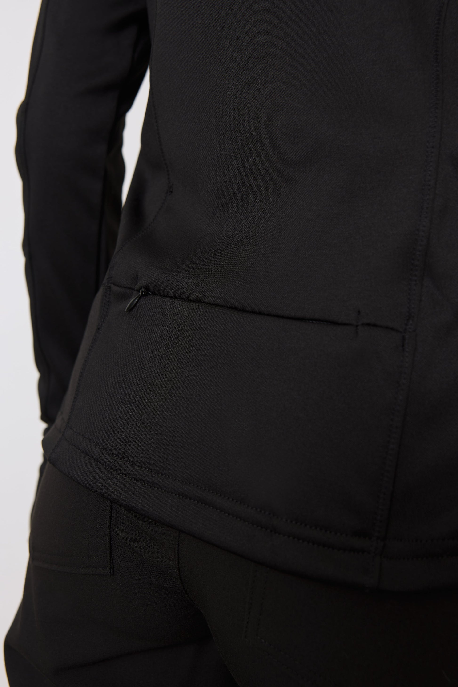 Polyester Full Zip Jacket – Noir – Garde-Malade Embroidery||Veste Polyester Full Zip – Noir – Broderie Garde-Malade - Misc image 5