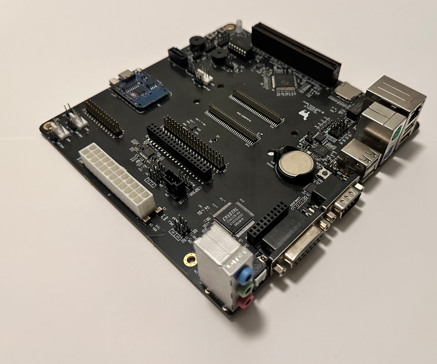 ITX-Llama Mainboard [preorder batch2] - Furniture image 2