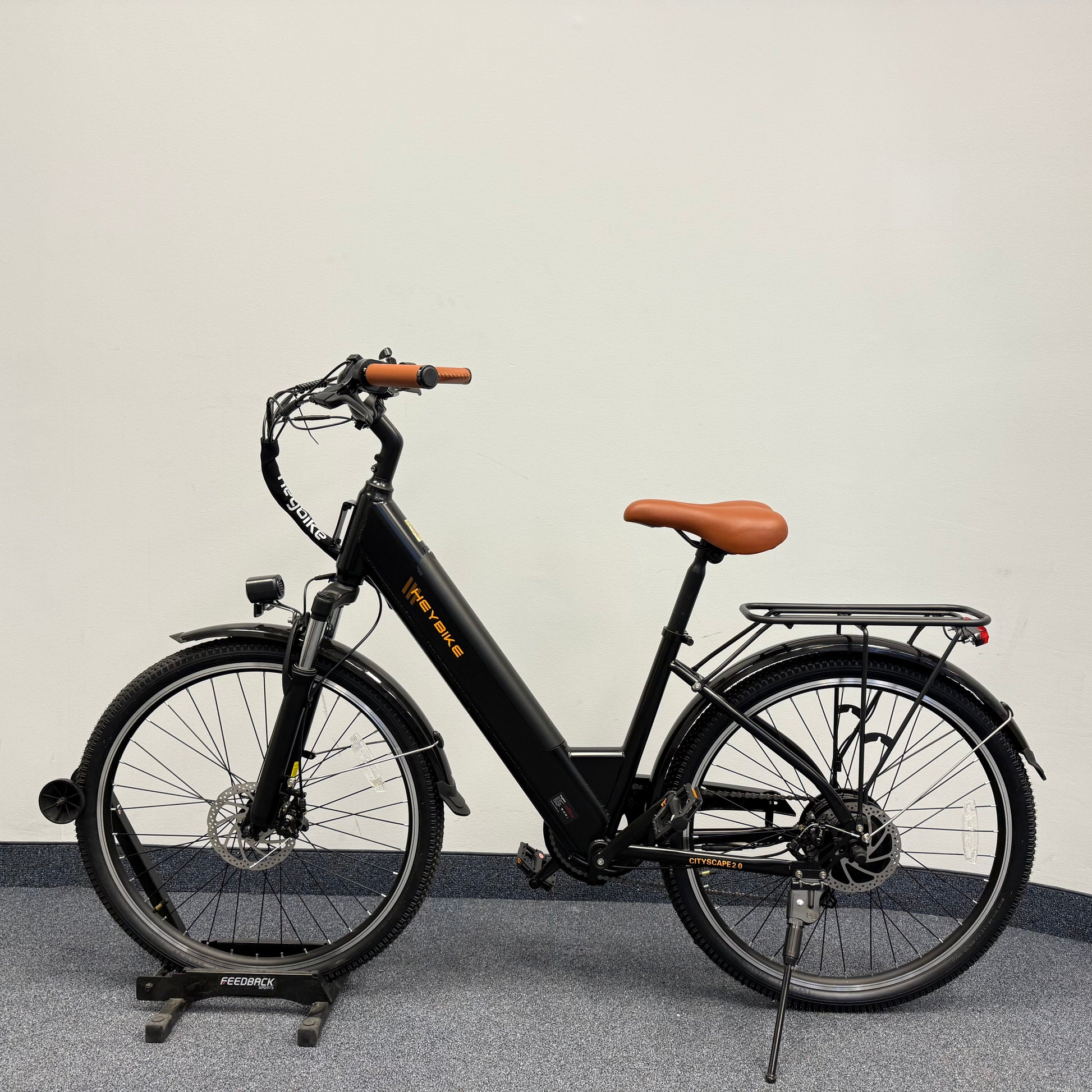 Open Box Cityscape 2.0 Step Through Black < 5 KM - Misc image 8