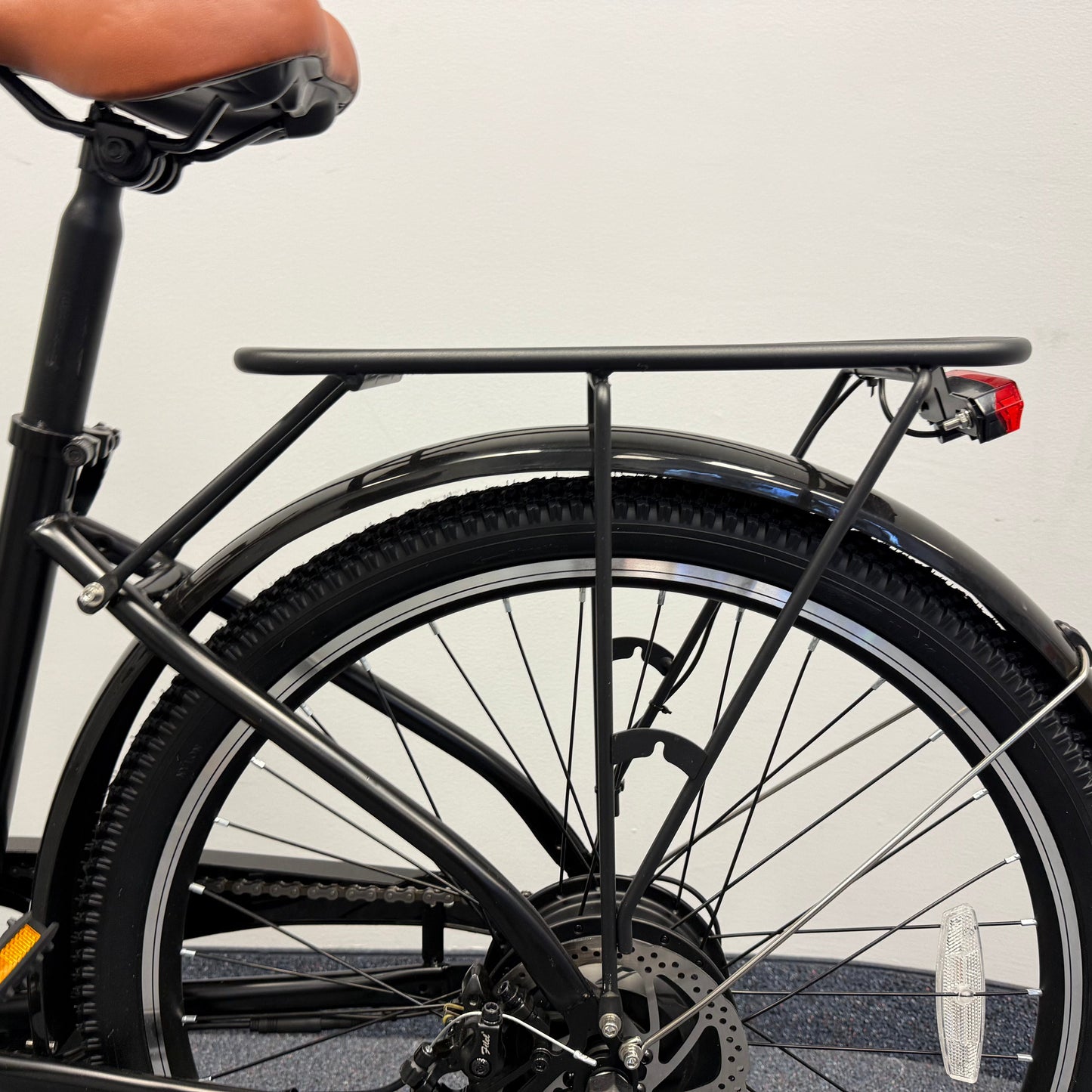 Open Box Cityscape 2.0 Step Through Black < 5 KM - Misc image 9