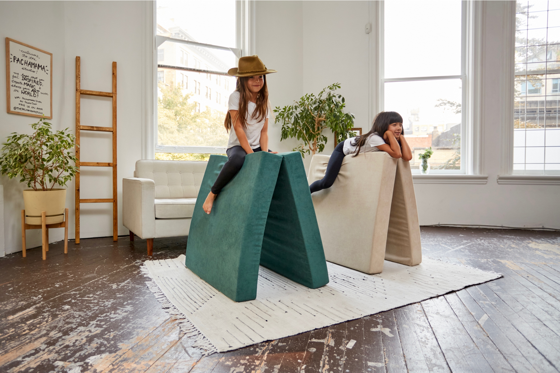 Kiddie Couch - Misc image 17