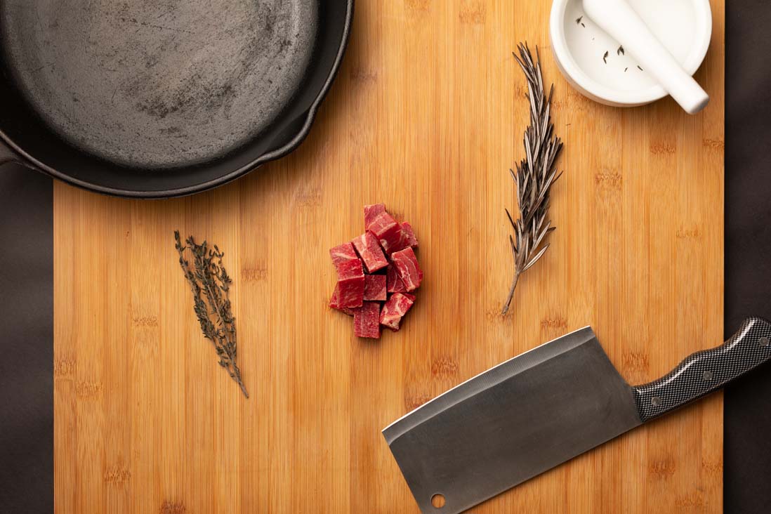 New Zealand Lamb Diced Leg 3/4" Cubes - (4 x 1lb) - Bedding image 2