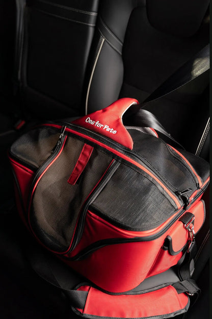 The Deluxe Cozy Pet Carrier - Accessories image 3