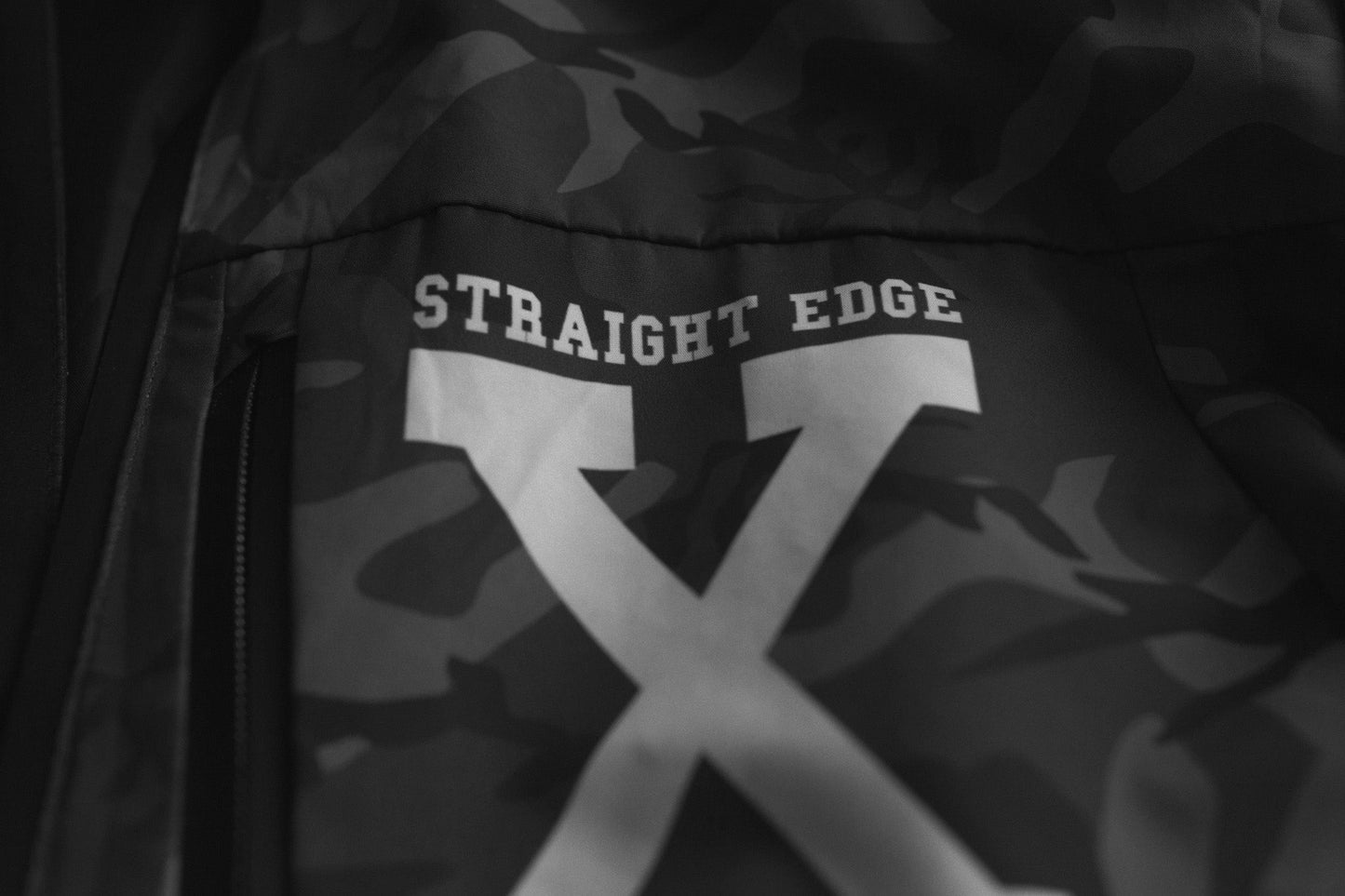 Ladies Straight Edge Winter Jacket in Midnight Black - Apparel image 3
