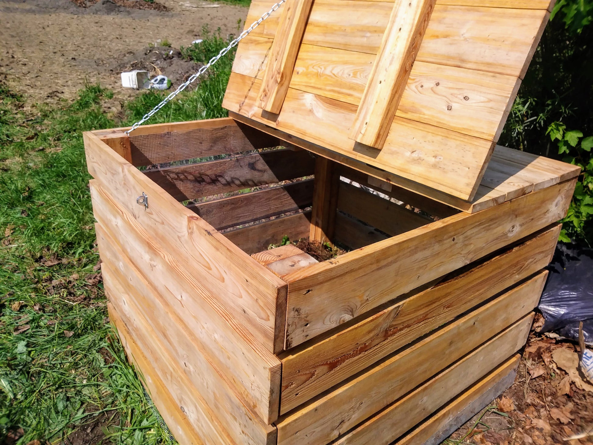 Composteur communautaire - Misc image 2