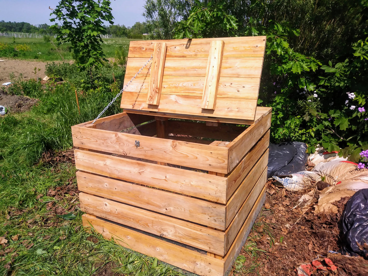 Composteur communautaire - Misc image 3