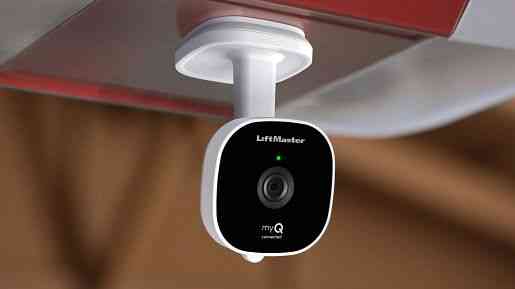 LiftMaster® MYQ-SGC2WLM Smart Garage Camera - Gadgets image 3