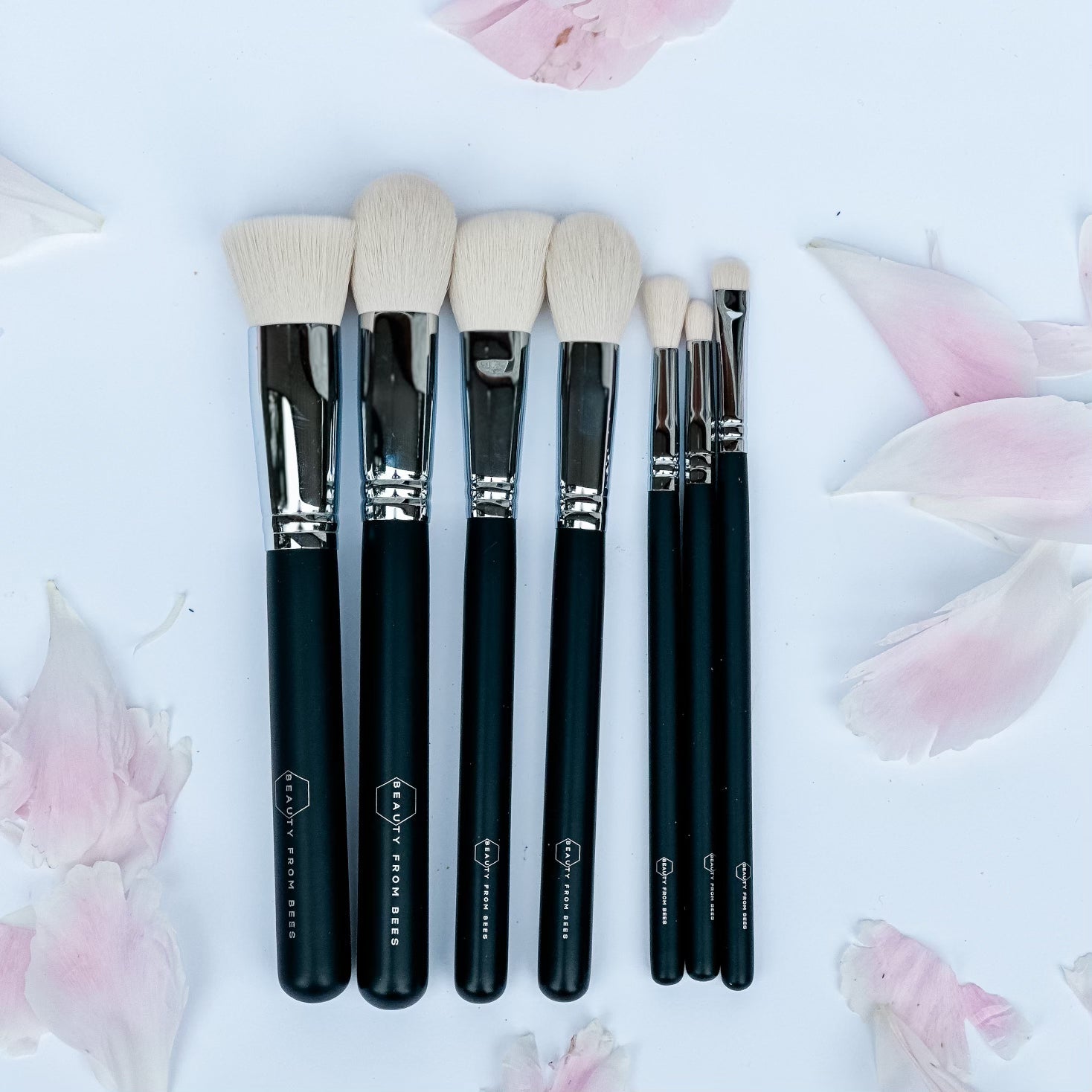 7-Piece Makeup Brush Roll - Misc image 3