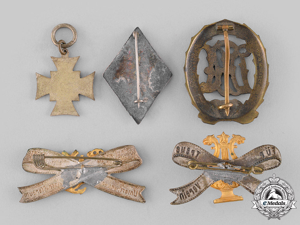 Germany, Weimar Republic. A Lot Of Badges - Misc image 2