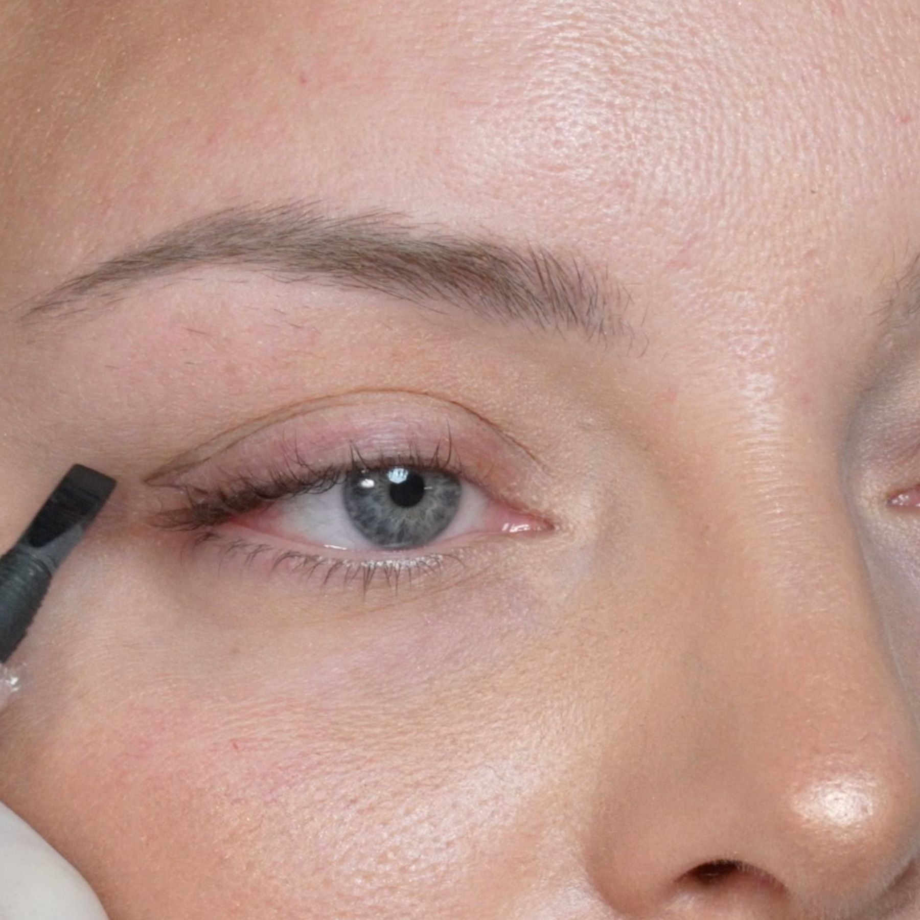 Soft & Sultry: Shaded, Ombré Eyeliner by Mini Na - Misc image 6