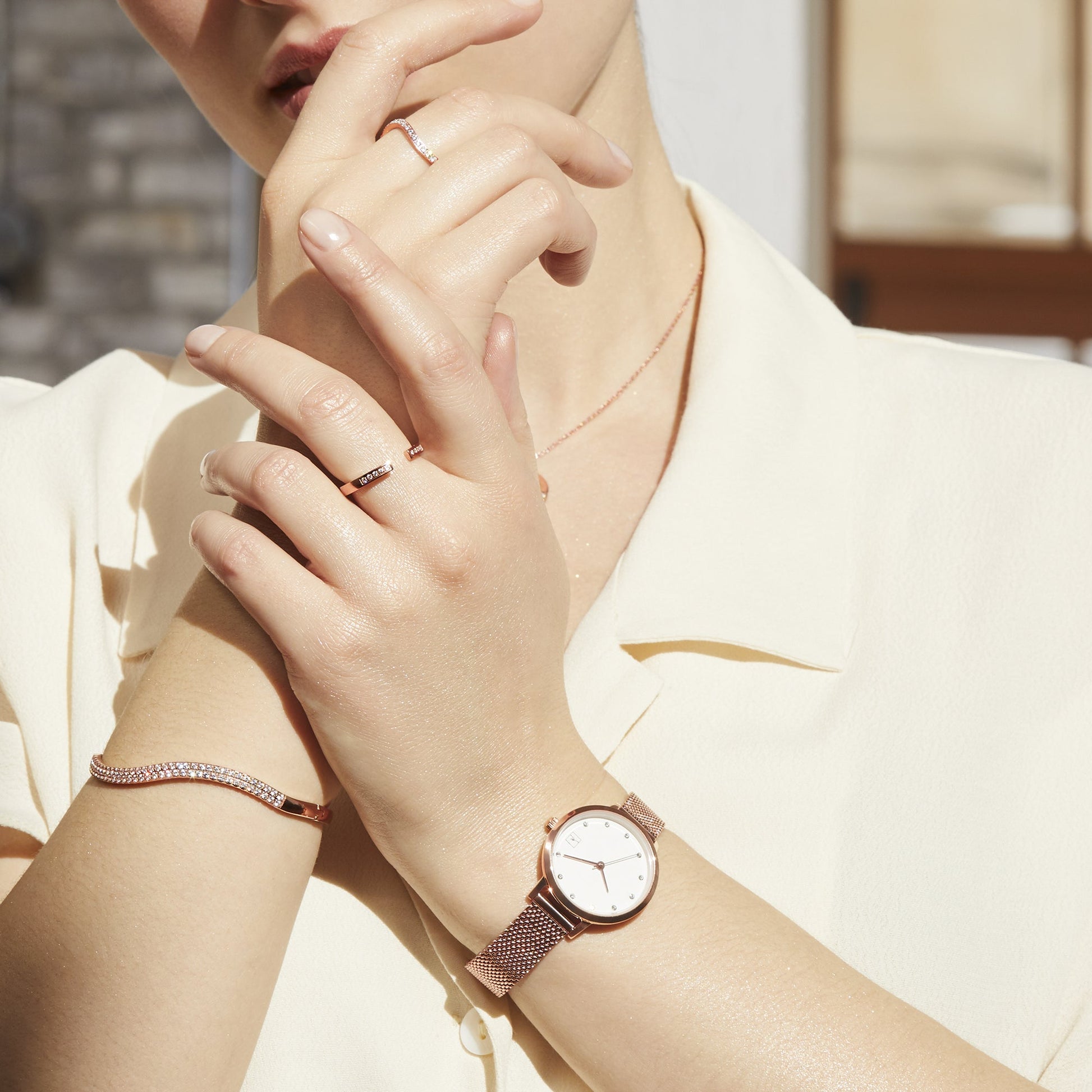 Small stainless steel stones watch - Misc image 3